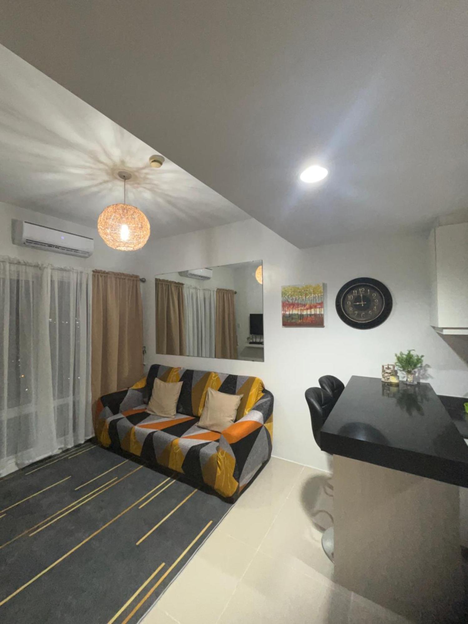 Sea Residences In Pasay Near Mall Of Asia Exterior foto